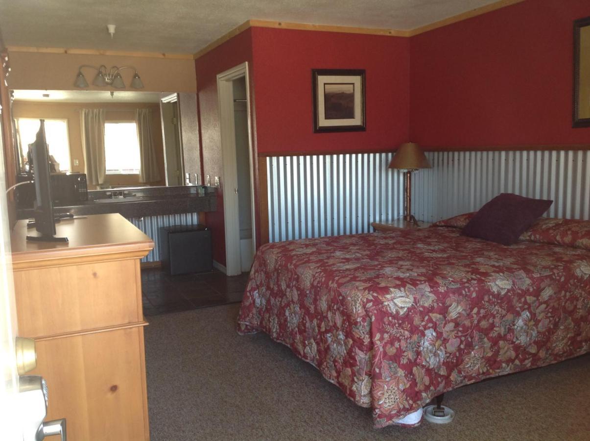 Whitney Portal Hotel And Hostel Lone Pine Εξωτερικό φωτογραφία