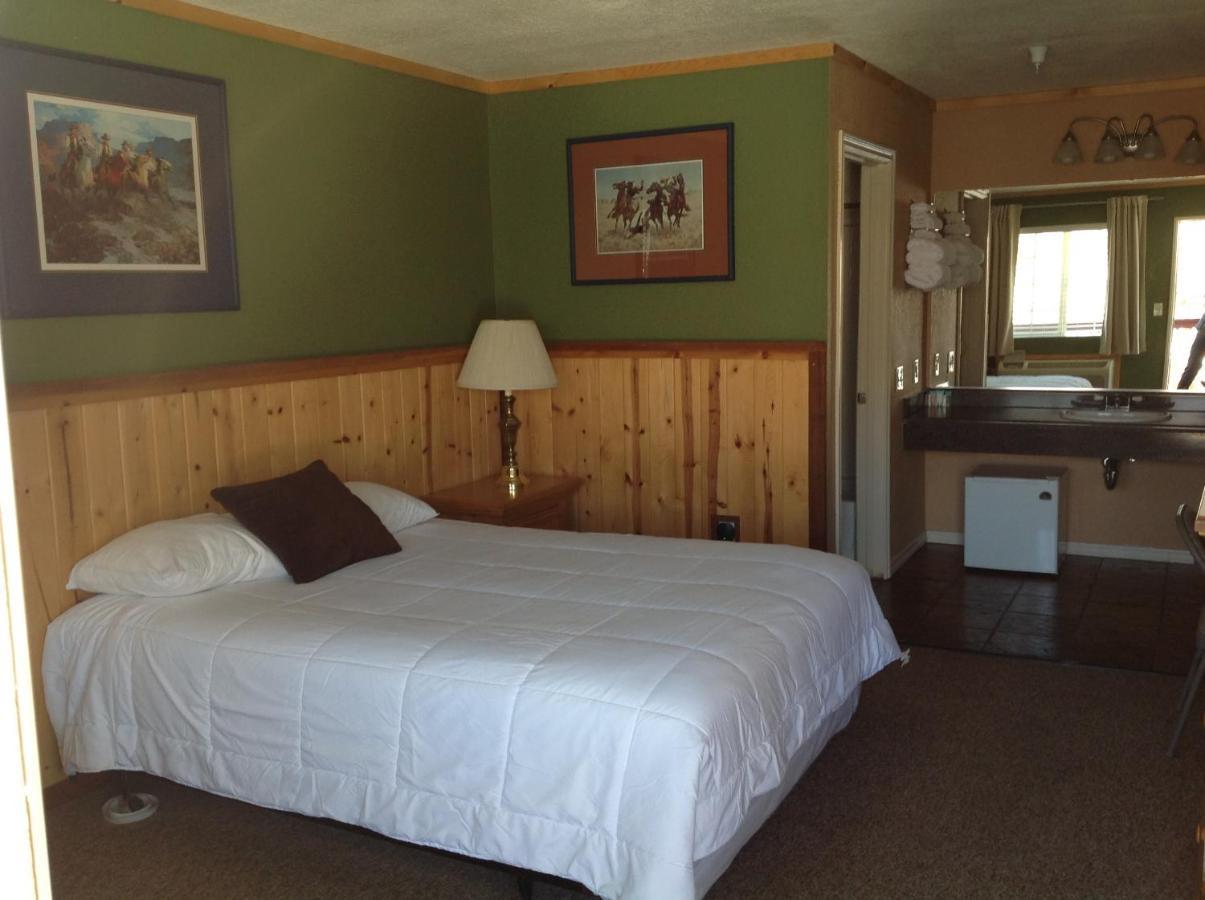 Whitney Portal Hotel And Hostel Lone Pine Εξωτερικό φωτογραφία